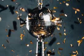 Entre Rivalidade e Integração: A Copa Libertadores e a Construção da Identidade Latino-Americana