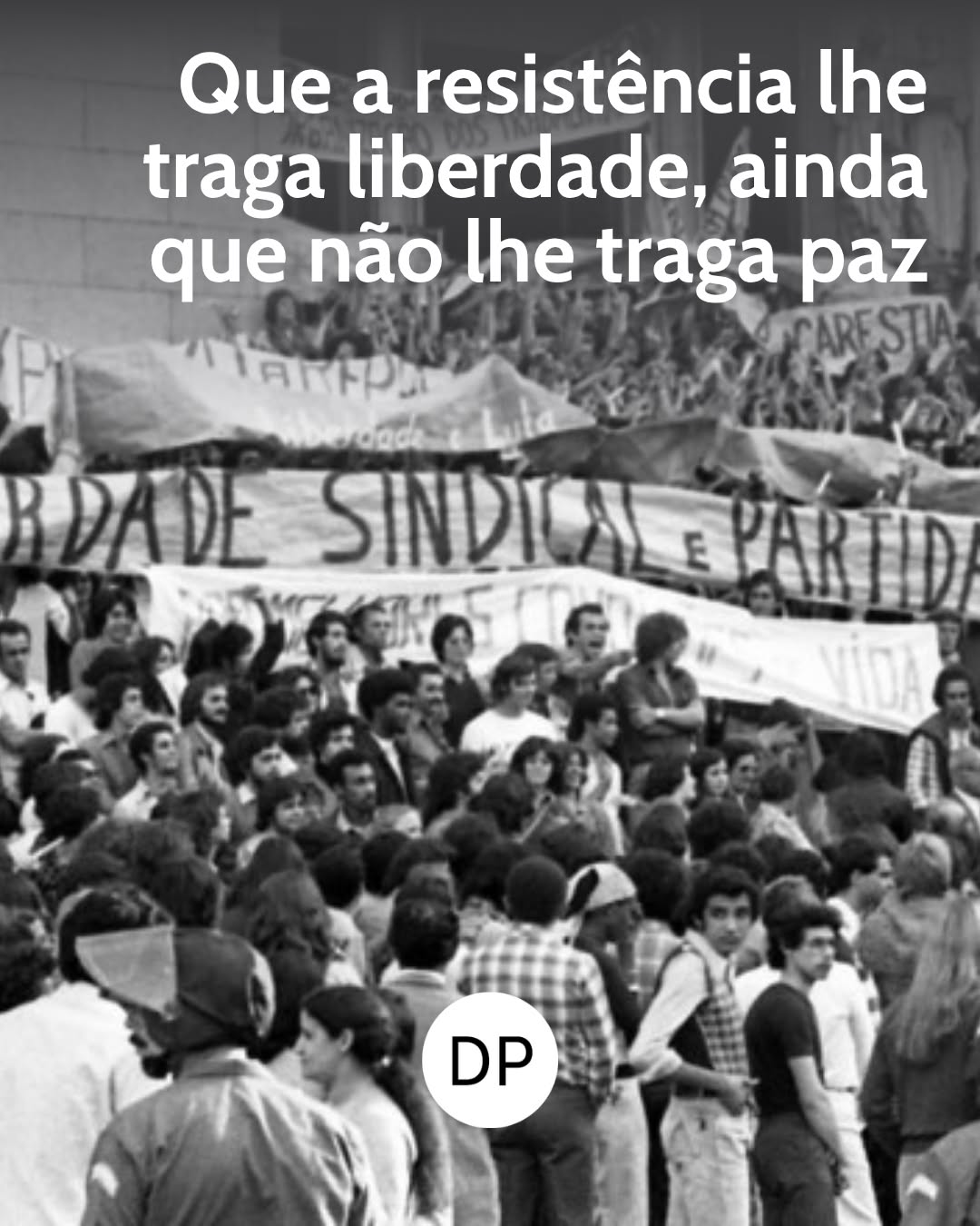 Que a resistência lhe traga liberdade, ainda que não lhe traga paz - Em sua mais nova coluna, nosso colunista Giulliano R. Molinero reflete sobre os desafios da democracia em tempos de autocratização e propõe caminhos concretos para fortalecer instituições diante de líderes que minam o sistema por dentro. Inspirado em figuras que resistiram ao autoritarismo, o texto convida à ação cívica e intelectual, que a defesa da liberdade seja tão firme quanto serena

Confira a coluna já disponível gratuitamente no link na nossa bio.
