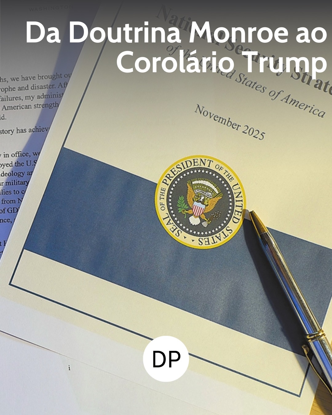 Em uma continuação da análise apresentada na coluna “A Operação Resolução Absoluta e o conflito interno americano”, a convidada especial do DPolitik, Débora Guedes, toma como ponto de partida a operação que ocorreu no dia 03 de janeiro de 2026. 

Esse episódio foi responsável não por uma ruptura, mas por um reposicionamento estratégico importante dos Estados Unidos no tabuleiro geopolítico das Américas - ou como eles intitulam, o Hemisfério Ocidental. Nesse sentido, é importante frisar o termo “reposicionamento estratégico” à medida que o posicionamento adotado pelo gabinete do atual presidente Donald Trump é apenas um capítulo de uma complexa e multifacetada relação entre os Estados Unidos (EUA) e a América Latina e o Caribe (ALC). 
Para melhor compreender como o episódio da captura, prisão e deposição do até então presidente Venezuela, Nicolás Maduro, e sua esposa, Cilia Flores, está inserido no espectro que compõe as relações EUA-ALC, é preciso compreender o panorama histórico das relações entre as regiões que compõem o continente americano e o ressurgimento da Doutrina Monroe como instrumento de política externa durante o primeiro (2017-2021) e segundo governos (2025 - atual) do presidente Donald Trump. 

Acompanhe o DPolitik para compreender melhor os eventos mais impactantes da América Latina e do mundo.

Link na bio.