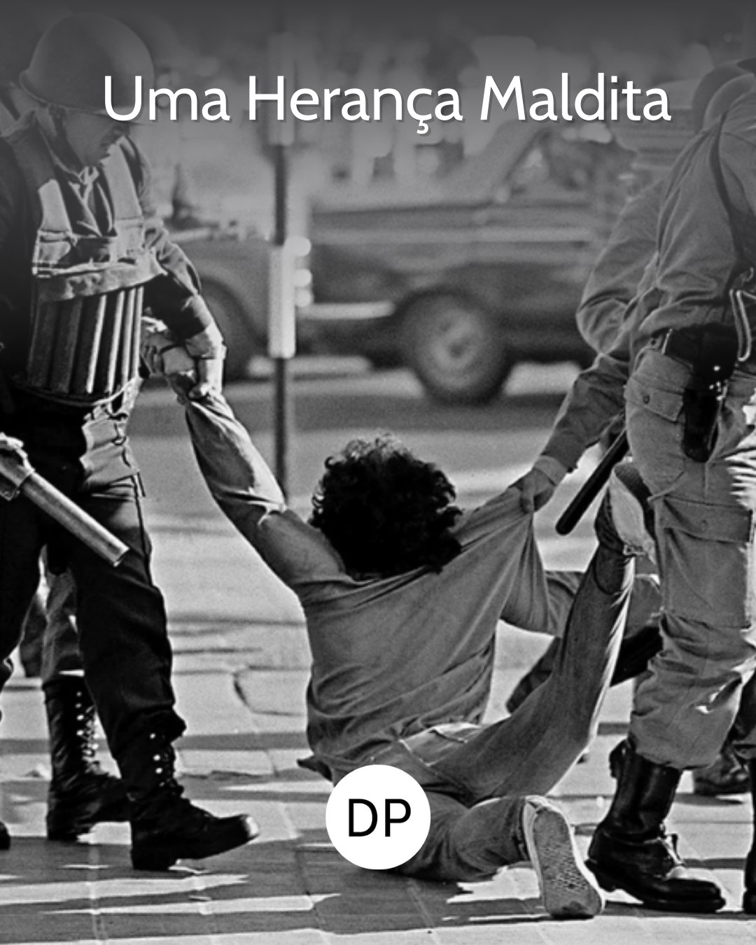 Uma herança maldita - Nesta coluna, Giulliano R. Molinero Jr. parte de memórias familiares para analisar como a ditadura militar continua a moldar valores, medos e escolhas políticas no Brasil democrático. Com apoio da ciência política, examina os mecanismos pelos quais o autoritarismo se converte em herança duradoura — individual e institucional — e discute por que o passado segue estruturando o presente. Um convite a refletir sobre democracia sem nostalgia nem atalhos. 

Confira o artigo pelo link na nossa bio.